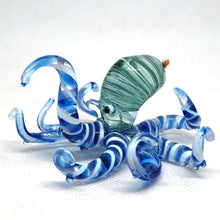 Load image into Gallery viewer, Glass Light Blue Octopus

