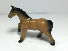 Load image into Gallery viewer, 16202NN Brown Horse
