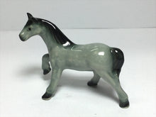 Load image into Gallery viewer, 16202NR Grey Horse
