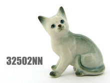 Load image into Gallery viewer, 32502NN Gray Cat No. 2
