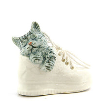 Load image into Gallery viewer, 45002NW White Cat in Shoe No.2
