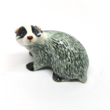 Load image into Gallery viewer, 28201NN Ceramic Badger No.1
