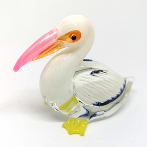 Small Glass Pelican Bird 01