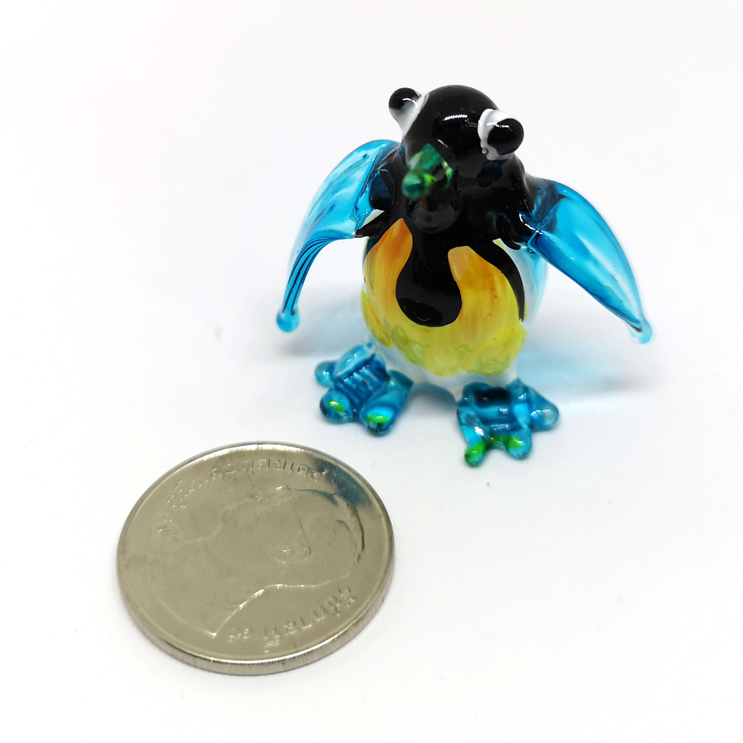 Tiny Glass Stand Penguin Light Blue เพนกวิน