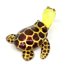 Load image into Gallery viewer, GTUR22S New Glass Turtle S, Brown

