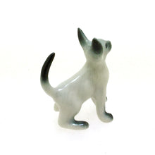 Load image into Gallery viewer, 104701NN Ceramic New cat
