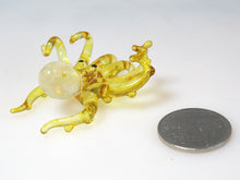 Load image into Gallery viewer, Tiny Glass Octopus SS, Yellow ปลาหมึก
