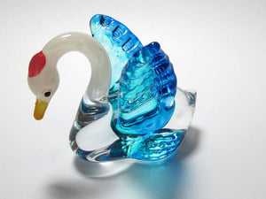 Glass Swan หงษ์