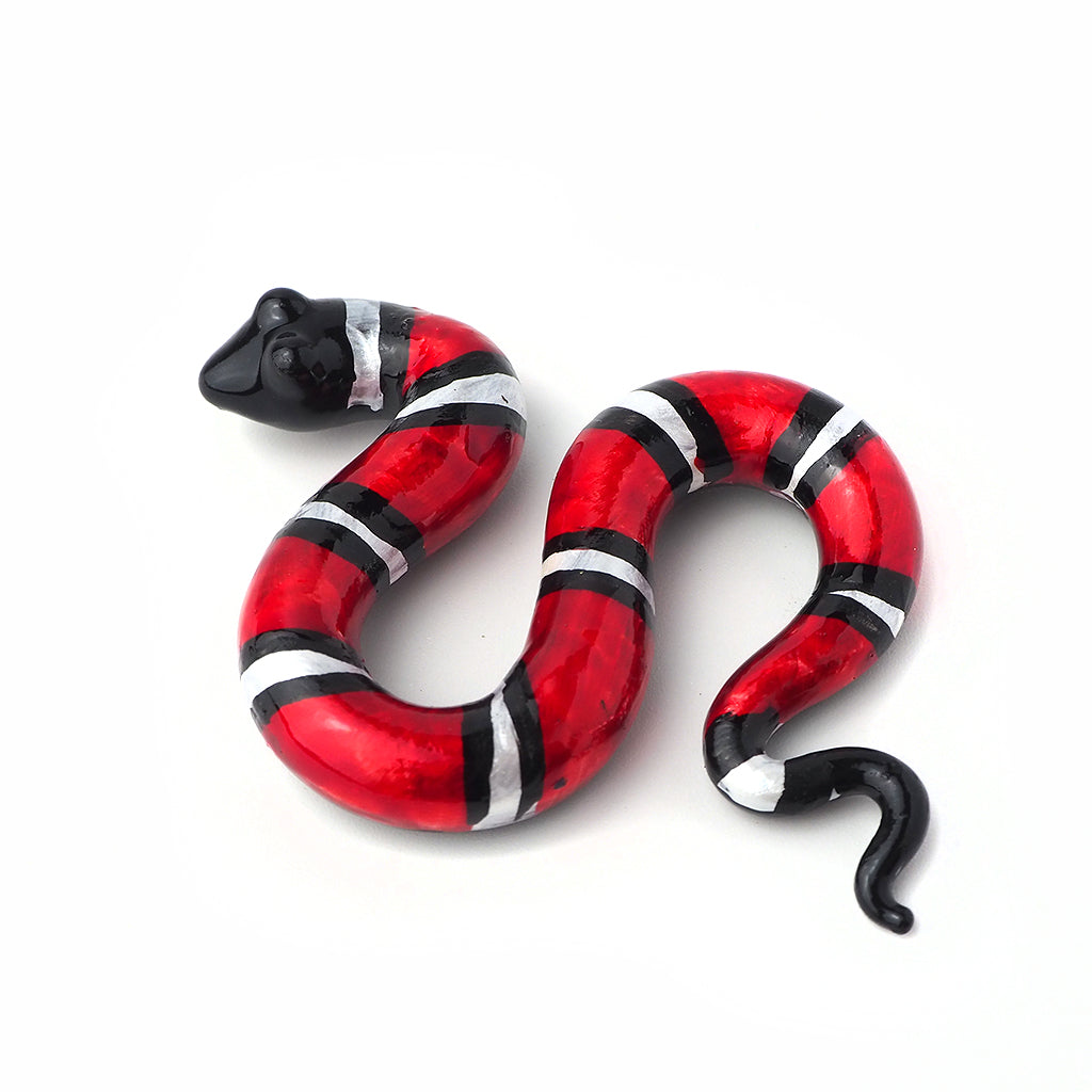 Glass Black-Red Snake