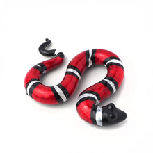 Load image into Gallery viewer, Glass Black-Red Snake
